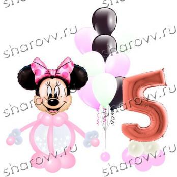 Украшение Минни и фонтан