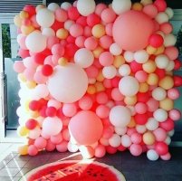 Фотозона из шаров Bubble gum